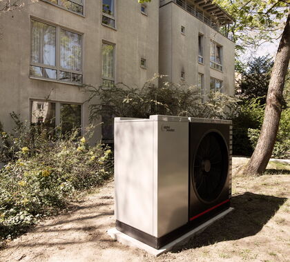 alpha innotec Wärmepumpe Hybrox 21 Außeneinheit